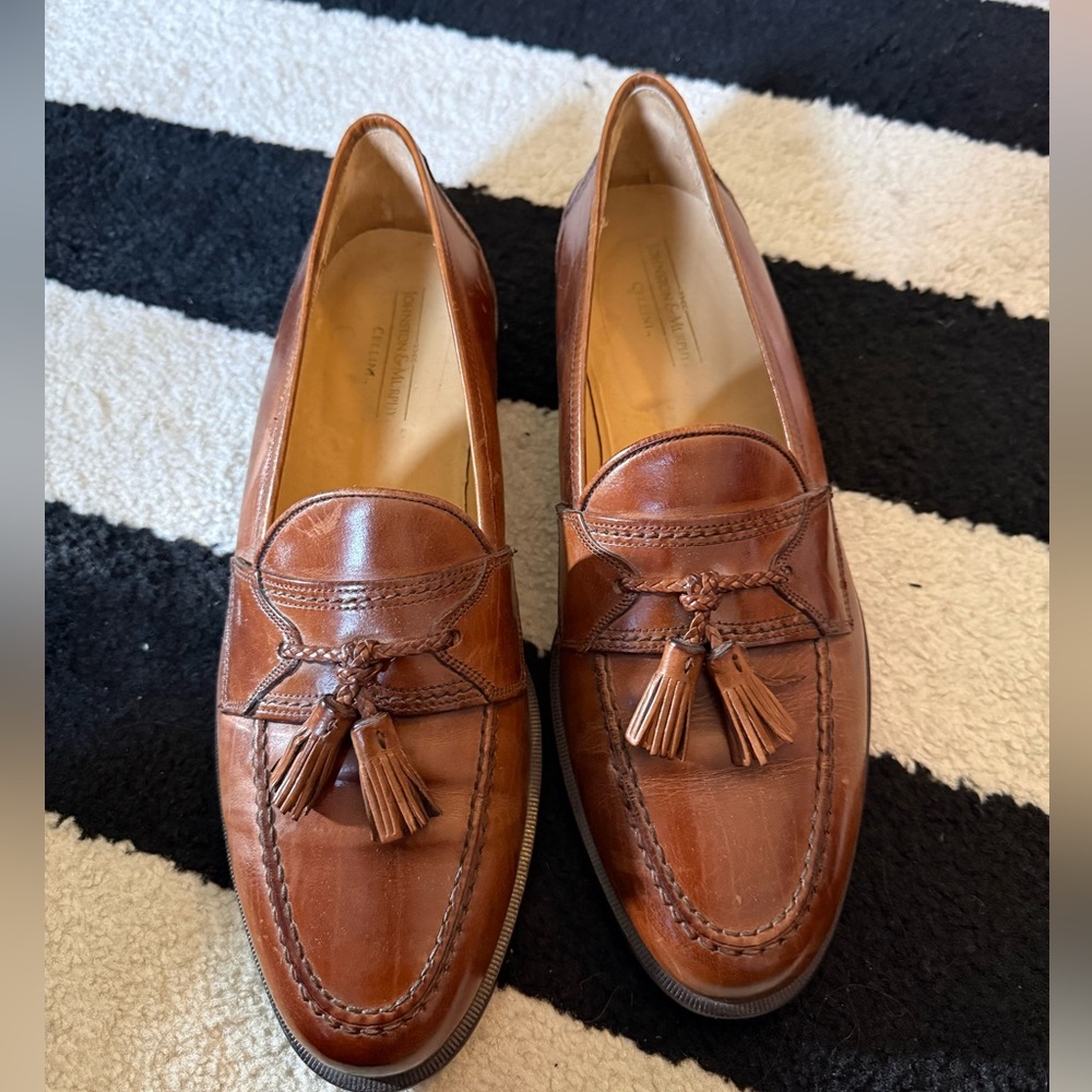 Johnston & Murphy Brown Men’s Tasseled Loafers - Size 10.5